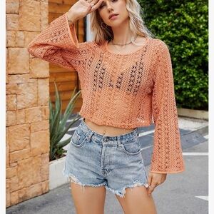 Y2K knitted crop top size medium